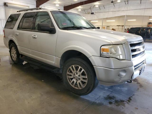 1FMJU1J57BEF55585 - 2011 FORD EXPEDITION XLT SILVER photo 4