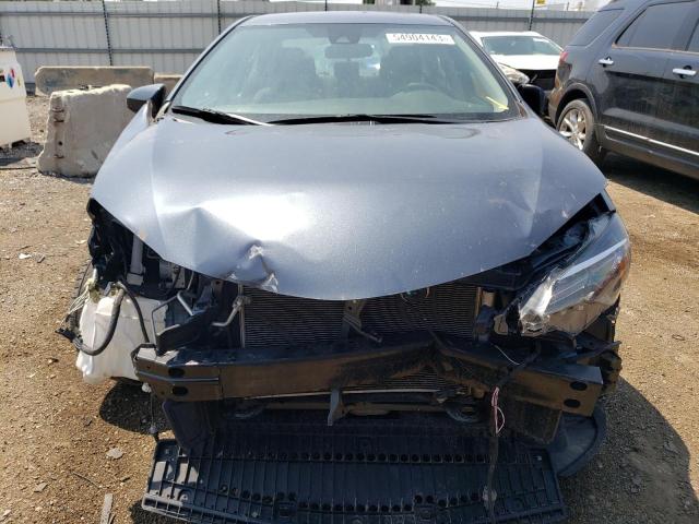 2T1BURHEXJC099659 - 2018 TOYOTA COROLLA L GRAY photo 5