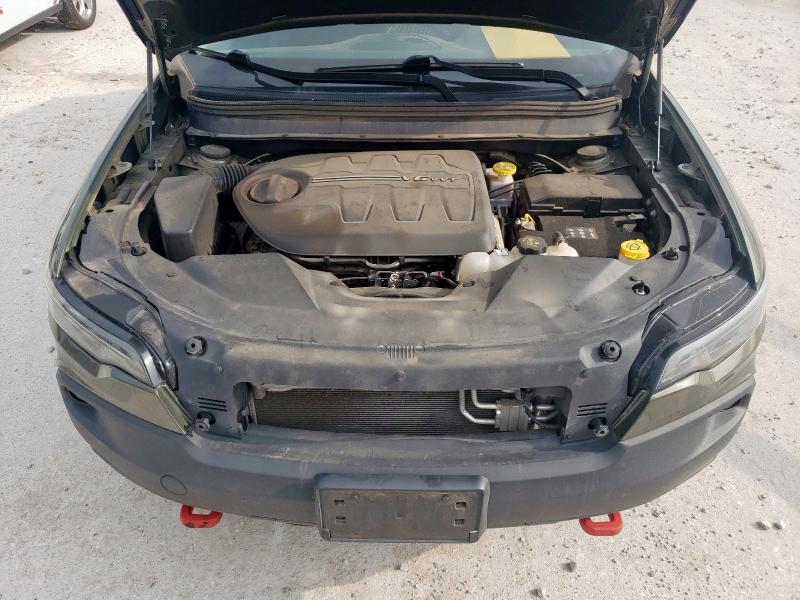 1C4PJMBX6MD137245 - 2021 JEEP CHEROKEE TRAILHAWK GREEN photo 11