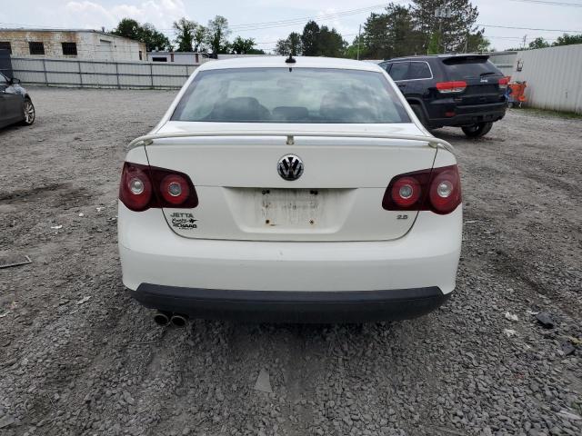 3VWRZ71K38M140877 - 2008 VOLKSWAGEN JETTA SE WHITE photo 6