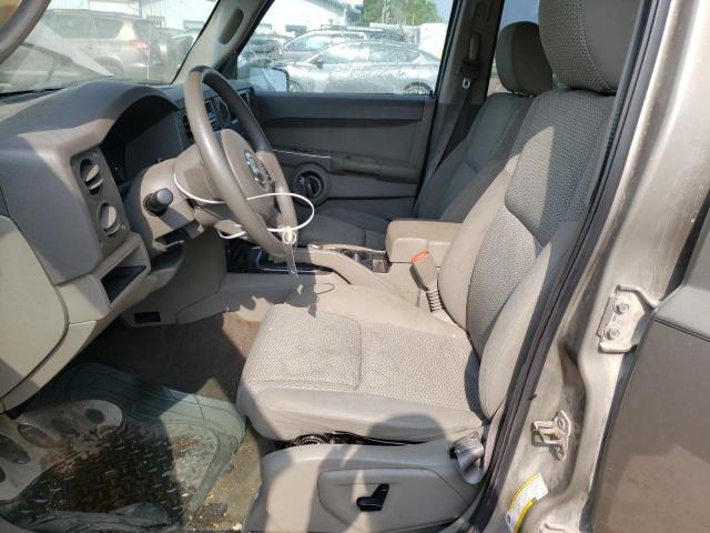 1J8HG48N16C173323 - 2006 JEEP COMMANDER 米色 照片 7