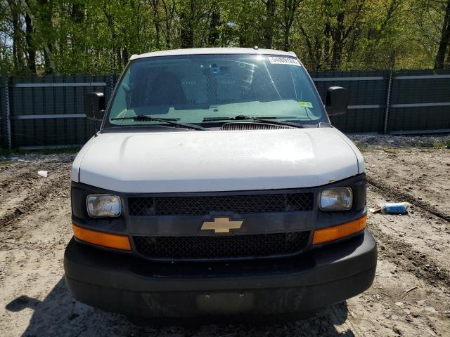 1GCSGAFX4D1189816 - 2013 CHEVROLET EXPRESS G1 WHITE photo 5