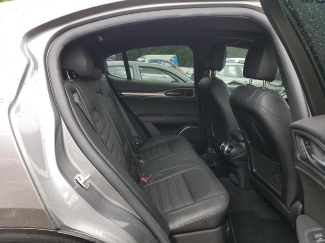 ZASFAKNN6J7B70886 - 2018 ALFA ROMEO STELVIO TI SPORT SILVER photo 11