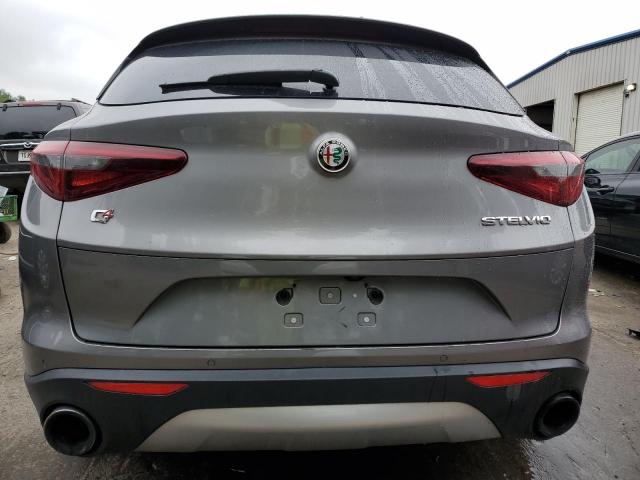 ZASFAKNN6J7B70886 - 2018 ALFA ROMEO STELVIO TI SPORT SILVER photo 6