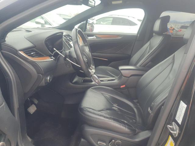 5LMCJ3C96HUL56973 - 2017 LINCOLN MKC RESERVE შავი ფოტო 7