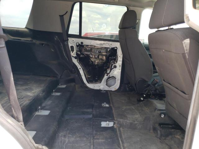 1GNLCDEC2KR283778 - 2019 CHEVROLET TAHOE POLICE WHITE photo 11