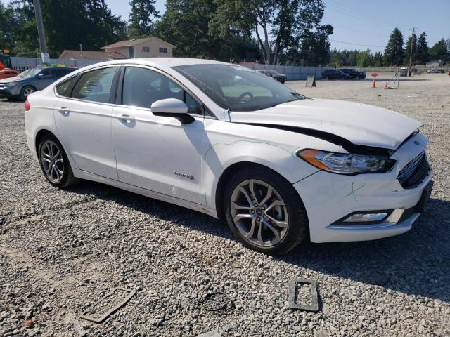 3FA6P0LU0HR234497 - 2017 FORD FUSION SE HYBRID WHITE photo 4