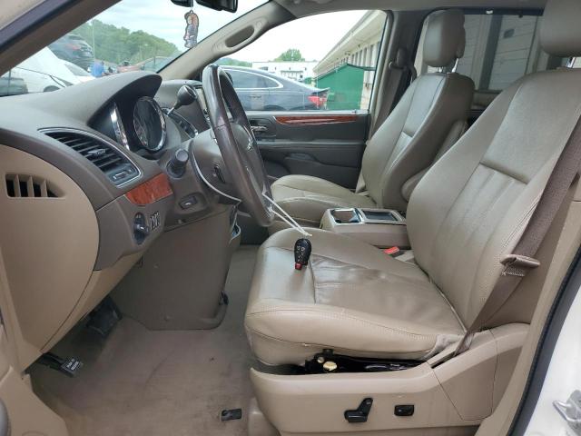 2C4RC1CG3CR369555 - 2012 CHRYSLER TOWN & COU TOURING L WHITE photo 7