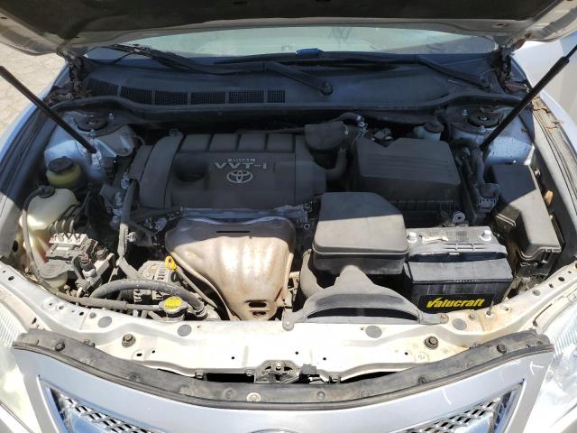 4T1BF3EKXAU022368 - 2010 TOYOTA CAMRY BASE SILVER photo 11