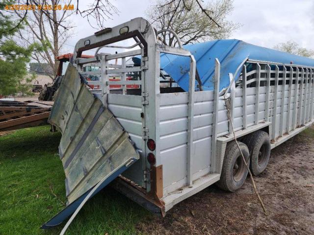 SN5323 - 1983 KIEF HORSE TRLR SILVER photo 5