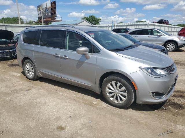2C4RC1BG6KR731460 - 2019 CHRYSLER PACIFICA TOURING L SILVER photo 4