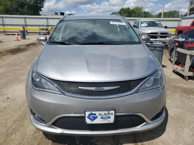 2C4RC1BG6KR731460 - 2019 CHRYSLER PACIFICA TOURING L SILVER photo 5