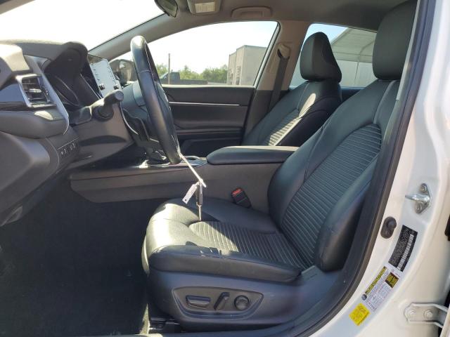 4T1G11AK9PU137602 - 2023 TOYOTA CAMRY SE NIGHT SHADE WHITE photo 7