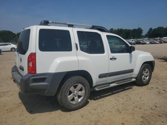 5N1AN0NU2DN821848 - 2013 NISSAN XTERRA X WHITE photo 3