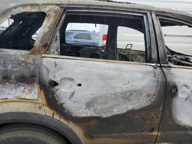 3GNAL1EK5ES639820 - 2014 CHEVROLET CAPTIVA LS 银色 照片 11