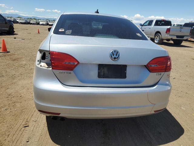 3VWLL7AJXCM360041 - 2012 VOLKSWAGEN JETTA TDI SILVER photo 6