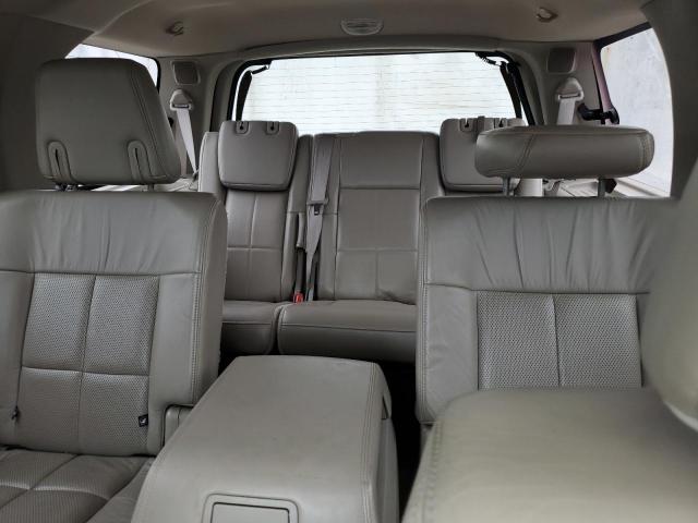 5LMJJ2J53DEL03220 - 2013 LINCOLN NAVIGATOR მუქწითელი ფოტო 10