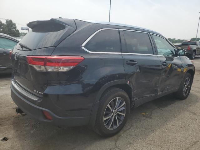 5TDJZRFHXJS523178 - 2018 TOYOTA HIGHLANDER SE BLACK photo 3