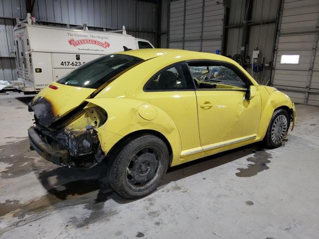 3VWJ17AT0EM664657 - 2014 VOLKSWAGEN BEETLE YELLOW photo 3