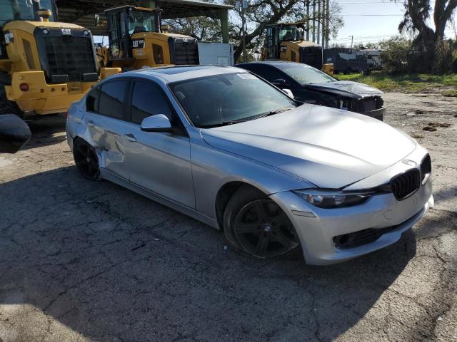 WBA3C3C52DF982806 - 2013 BMW 320 I XDRIVE SILVER photo 4