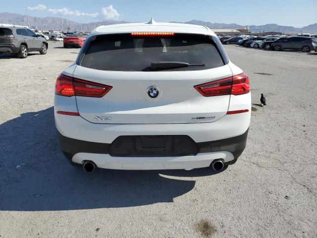 WBXYJ3C35JEJ81403 - 2018 BMW X2 SDRIVE28I WHITE photo 6