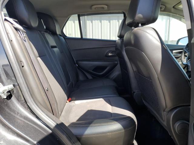 KL7CJPSB7JB686798 - 2018 CHEVROLET TRAX 1LT ნაცრისფერი ფოტო 11