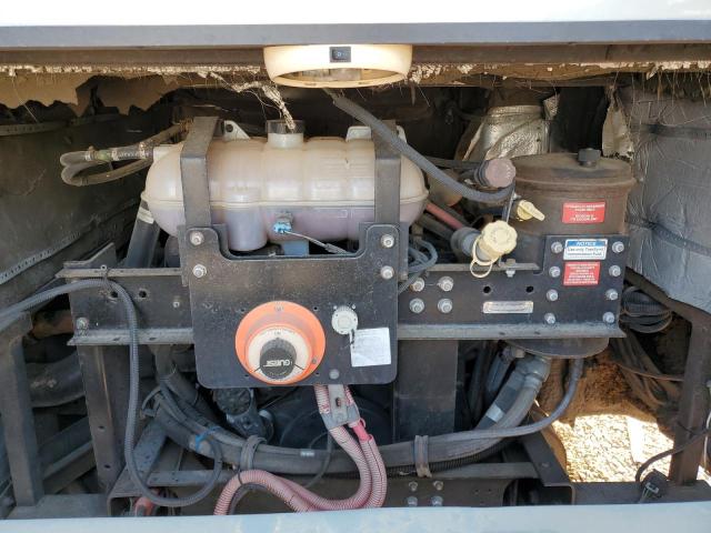 4UZAAHCY05CU52176 - 2006 GULS MOTOR X LINE MOTOR HOME GRAY photo 7