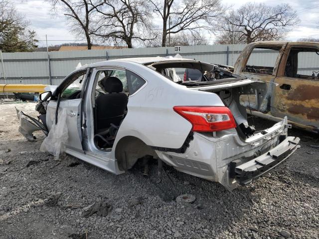 3N1AB7AP7JY267374 - 2018 NISSAN SENTRA S GRAY photo 2