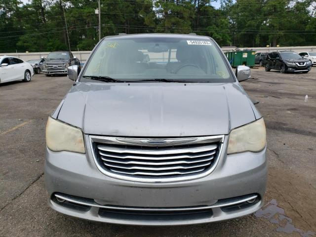 2C4RC1CG1DR806485 - 2013 CHRYSLER TOWN & COU TOURING L SILVER photo 5