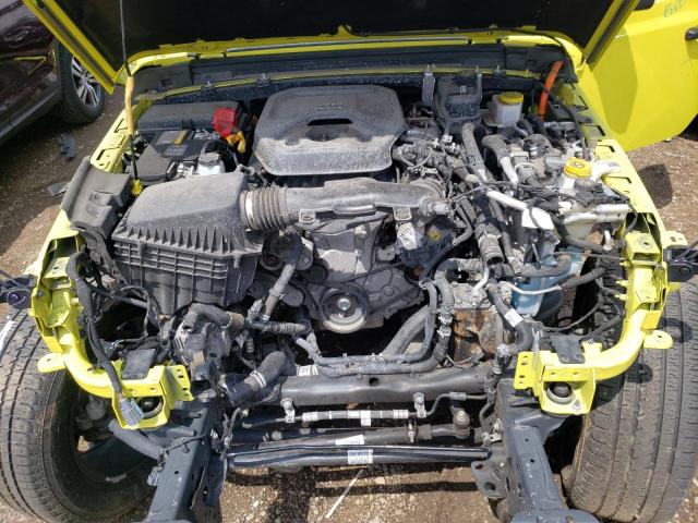1C4JJXP62NW274826 - 2022 JEEP WRANGLER U SAHARA 4XE YELLOW photo 11