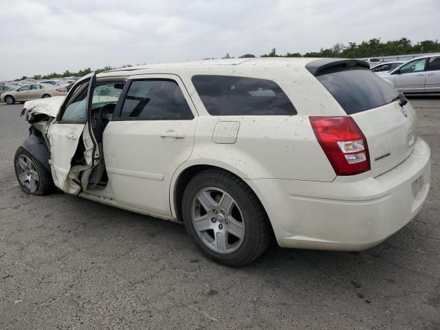 2D4FV48VX5H679672 - 2005 DODGE MAGNUM SXT BEIGE photo 2