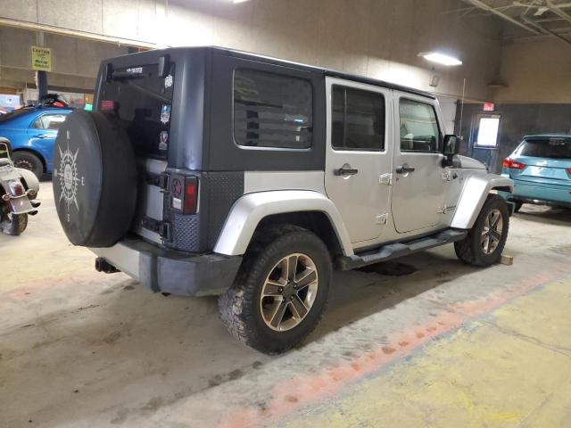 1J4GA59188L647870 - 2008 JEEP WRANGLER U SAHARA Gümüş foto 3