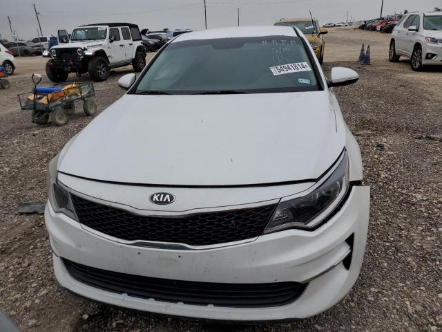 5XXGT4L30GG003721 - 2016 KIA OPTIMA LX WHITE photo 5