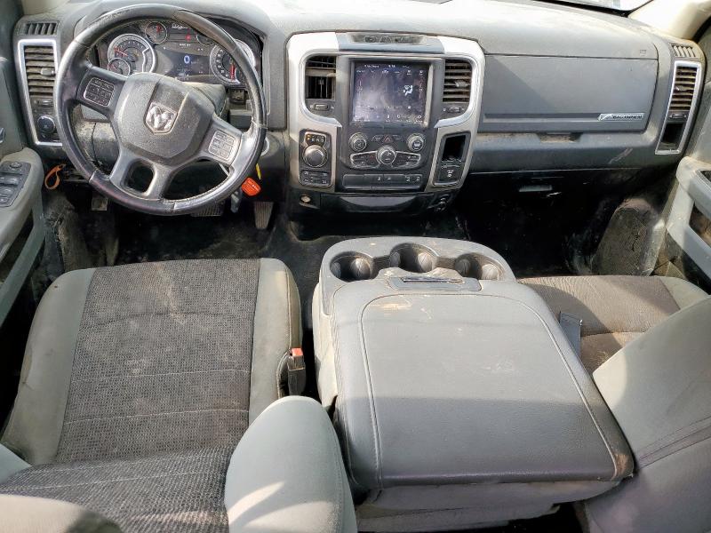 1C6RR7TT4KS712943 - 2019 RAM 1500 CLASS SLT შავი ფოტო 8