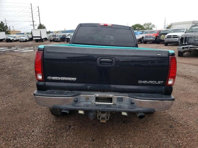 1GCGK23U74F196167 - 2004 CHEVROLET SILVERADO K2500 BLACK photo 6