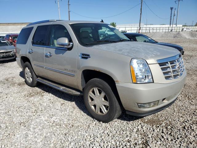 1GYFK63878R169782 - 2008 CADILLAC ESCALADE LUXURY ბეჟი ფოტო 4
