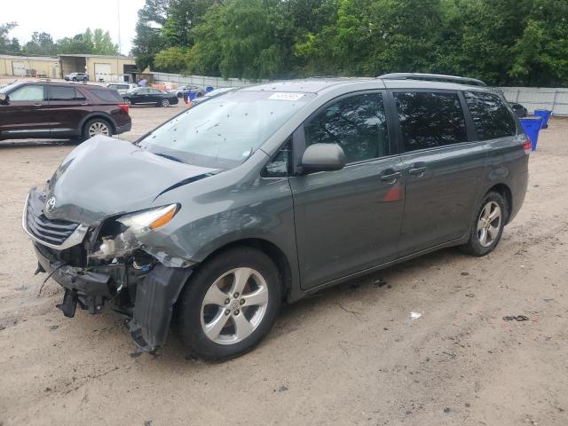 2013 TOYOTA SIENNA LE, null