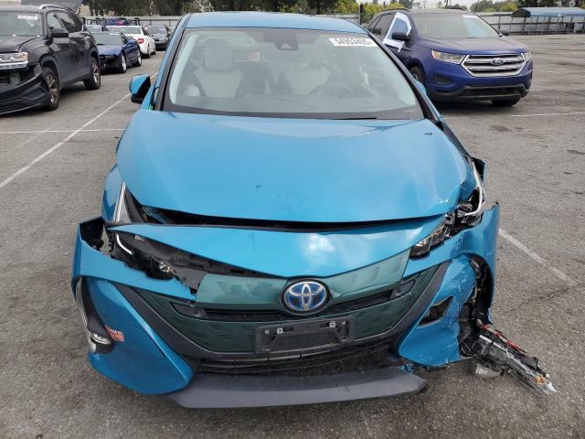 JTDKARFP6H3011335 - 2017 TOYOTA PRIUS PRIM BLUE photo 5