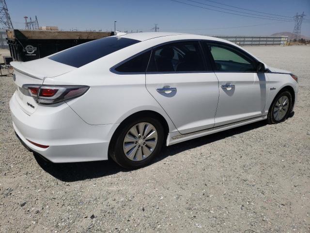 KMHE24L11GA027784 - 2016 HYUNDAI SONATA HYBRID WHITE photo 3