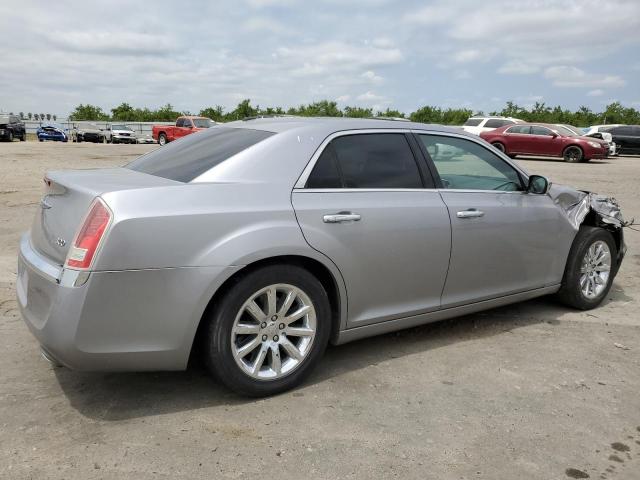 2C3CA5CG5BH536011 - 2011 CHRYSLER 300 LIMITED SILVER photo 3