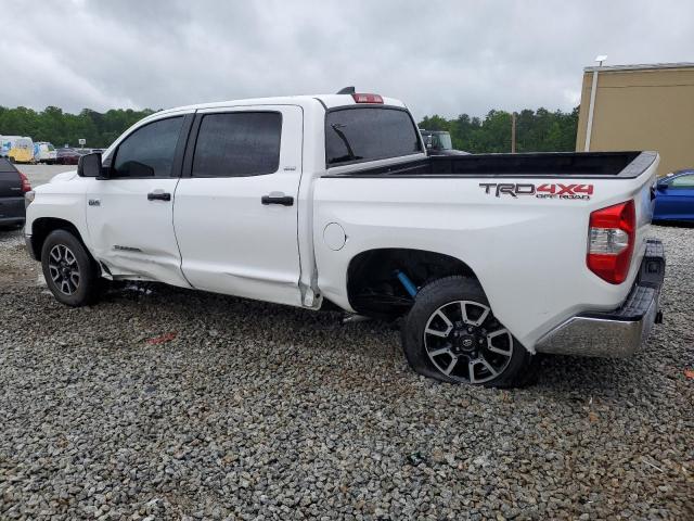 5TFDY5F19LX877640 - 2020 TOYOTA TUNDRA CREWMAX SR5 WHITE photo 2