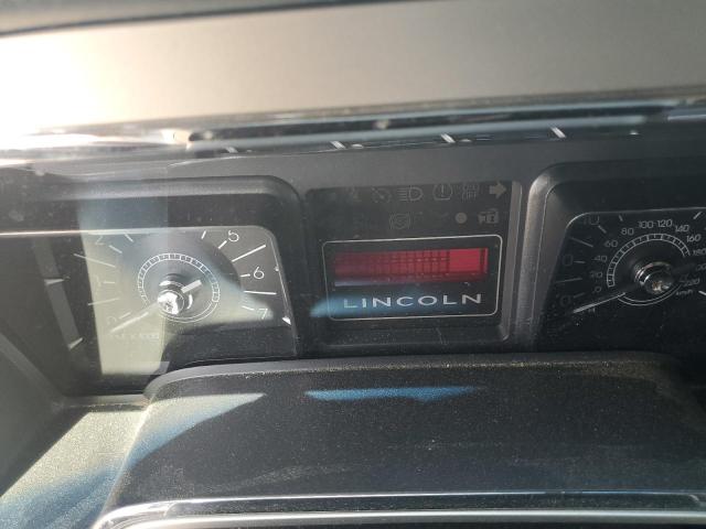 5LMFU28547LJ01733 - 2007 LINCOLN NAVIGATOR 银色 照片 9