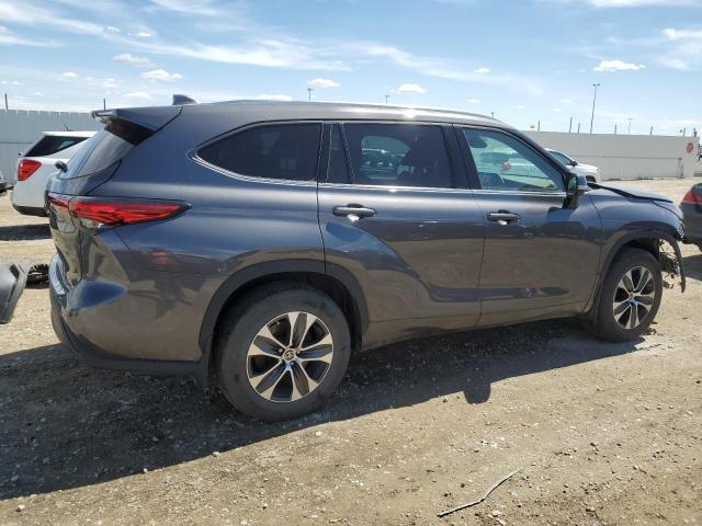 5TDGZRBH4MS155942 - 2021 TOYOTA HIGHLANDER XLE GRAY photo 3
