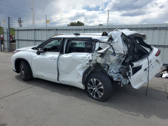 5TDHZRBH8NS176878 - 2022 TOYOTA HIGHLANDER XLE WHITE photo 2
