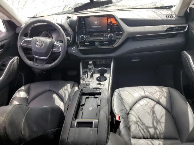 5TDHZRBH8NS176878 - 2022 TOYOTA HIGHLANDER XLE WHITE photo 8