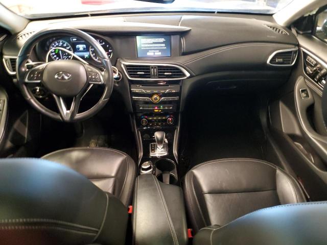 SJKCH5CR1HA020905 - 2017 INFINITI QX30 BASE GRAY photo 8