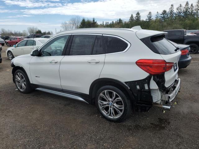 WBXHT3C39J5F91232 - 2018 BMW X1 XDRIVE28I Weiß Foto 2