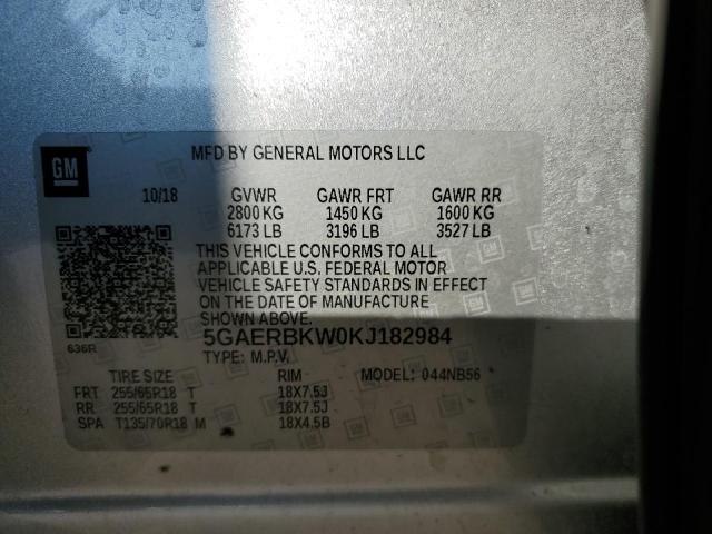 5GAERBKW0KJ182984 - 2019 BUICK ENCLAVE ESSENCE 银色 照片 13