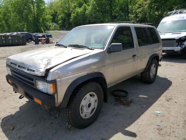 1995 NISSAN PATHFINDER LE, 