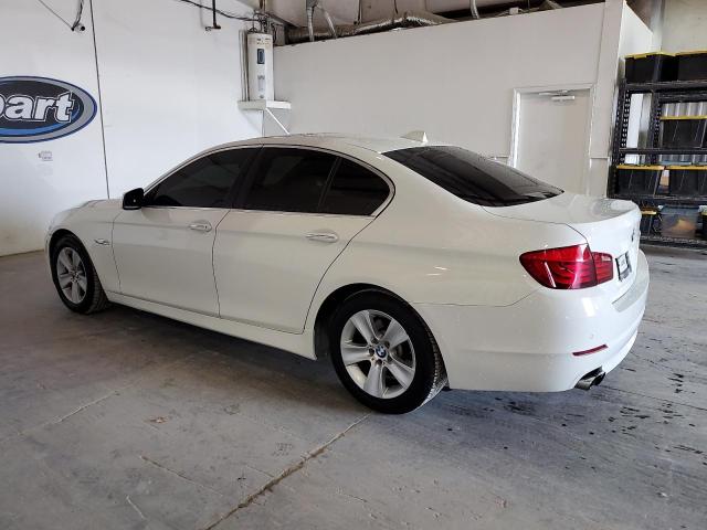 WBAXG5C5XCDW24459 - 2012 BMW 528 I WHITE photo 2